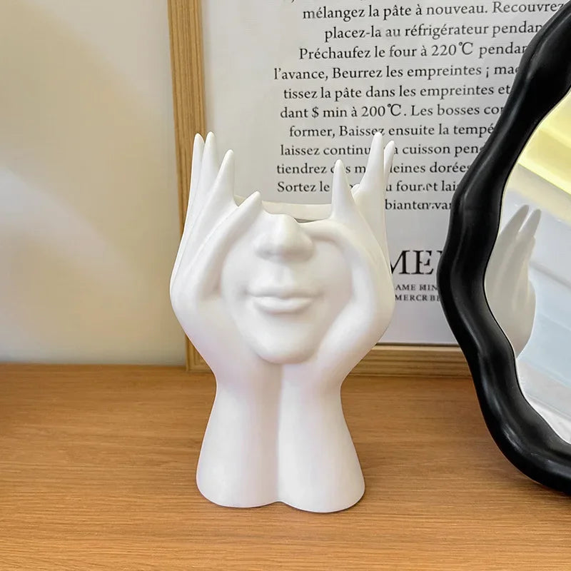 Silhouette Makeup Brush Holder